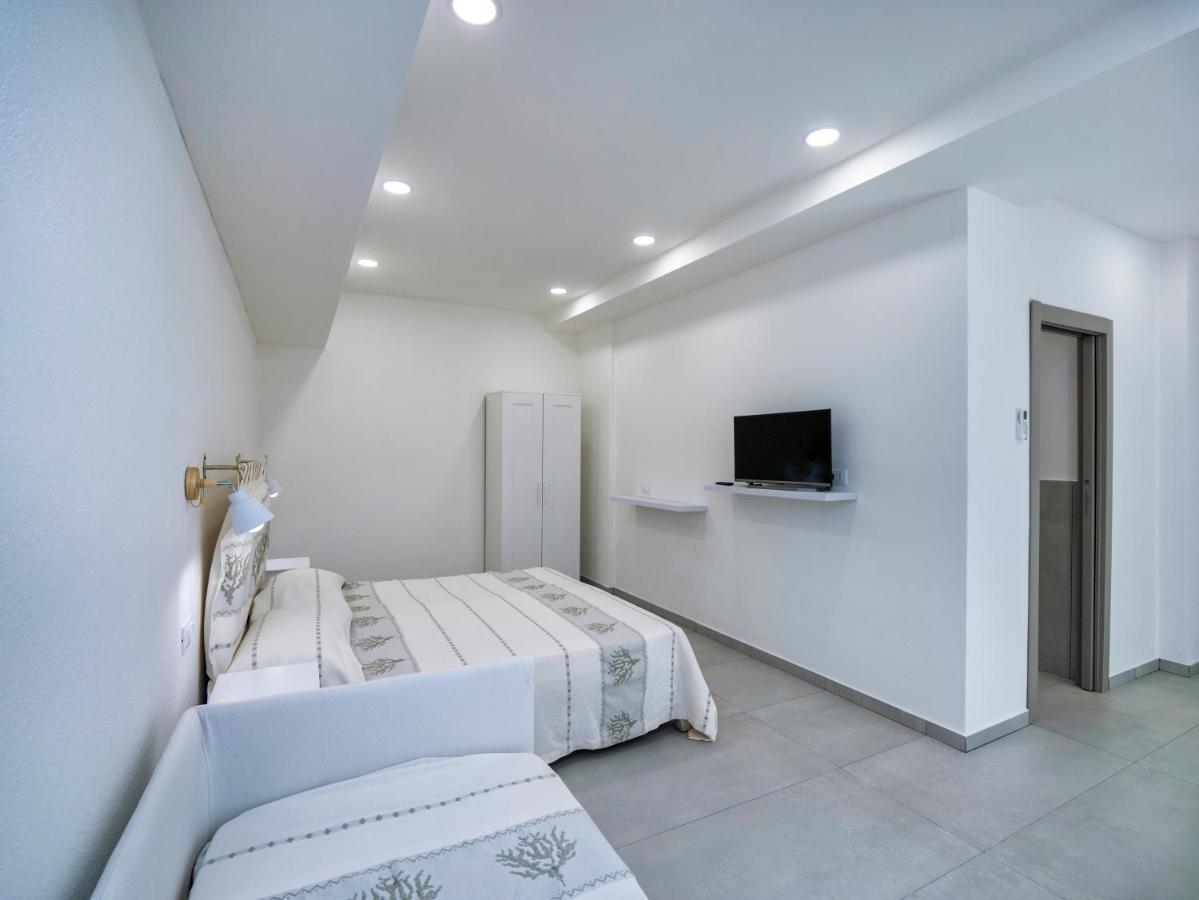 Aldo Moro Rooms 올비아 외부 사진
